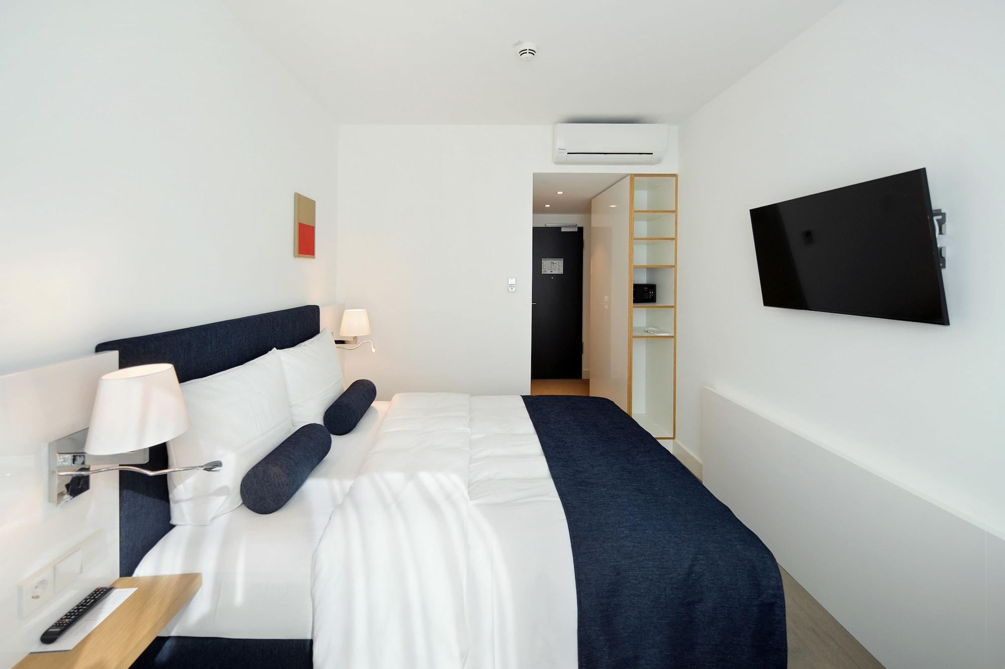 Bayer 89 Vi Vadi Hotel 3*